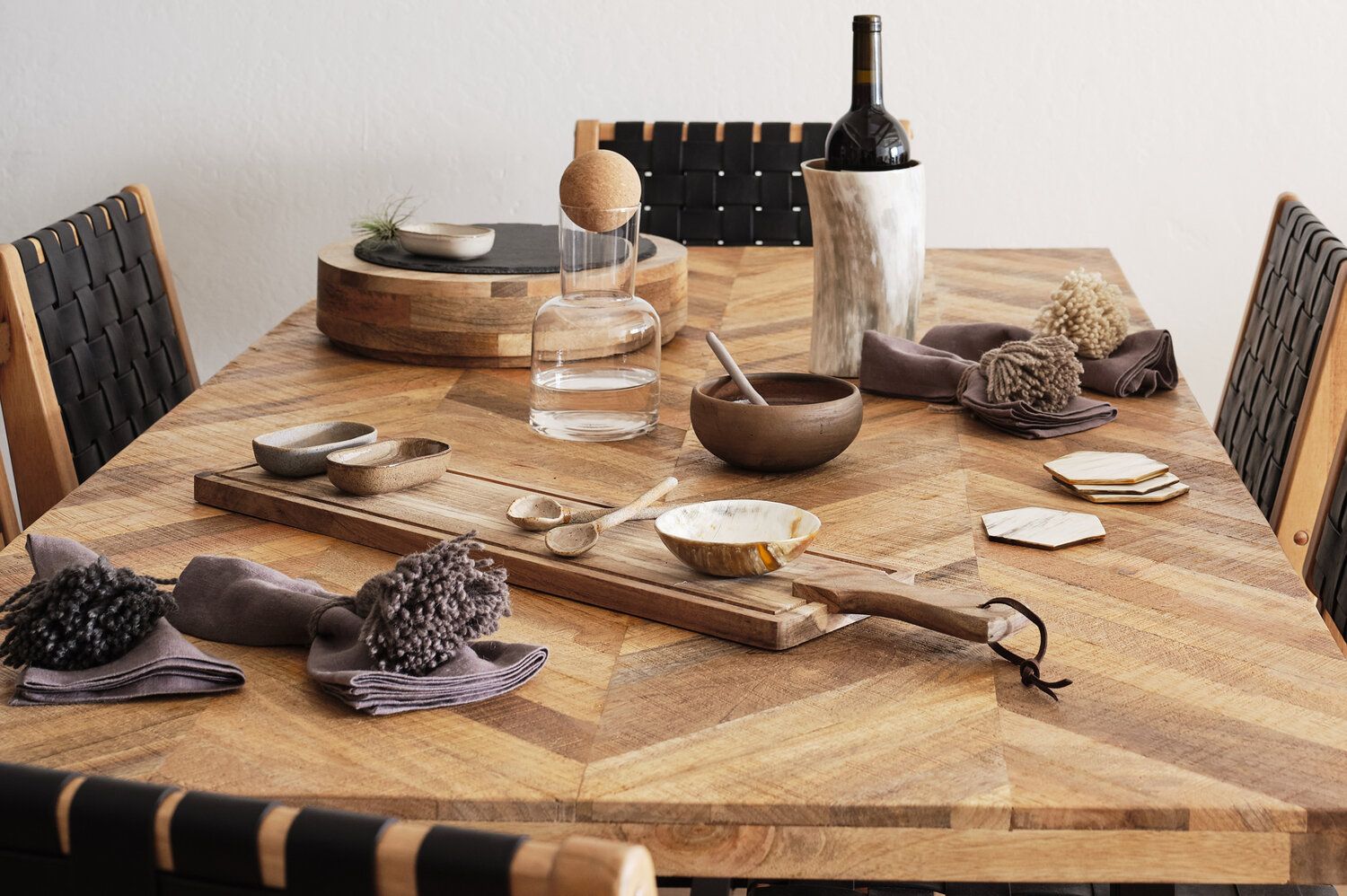 Tableware: Earthy Affair Kit