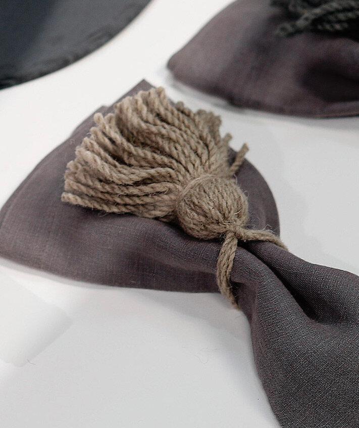 Koyun Wool Tassel Ring Set