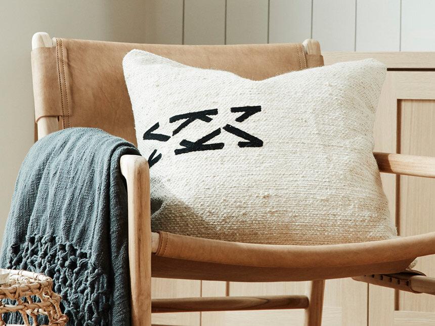 Ilkay Wool Pillow