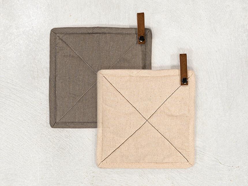 Gray + Cream Pot Holders (2 pk)
