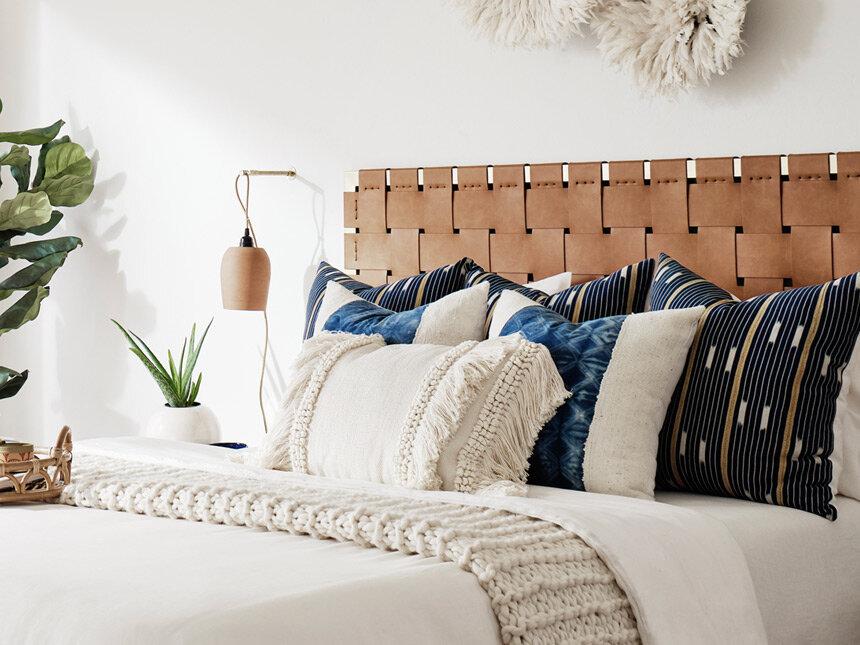 The Sophia Sconce